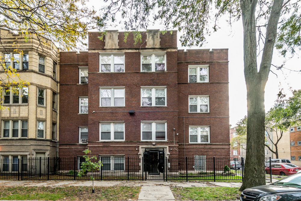 8155 S Maryland Ave Image 1