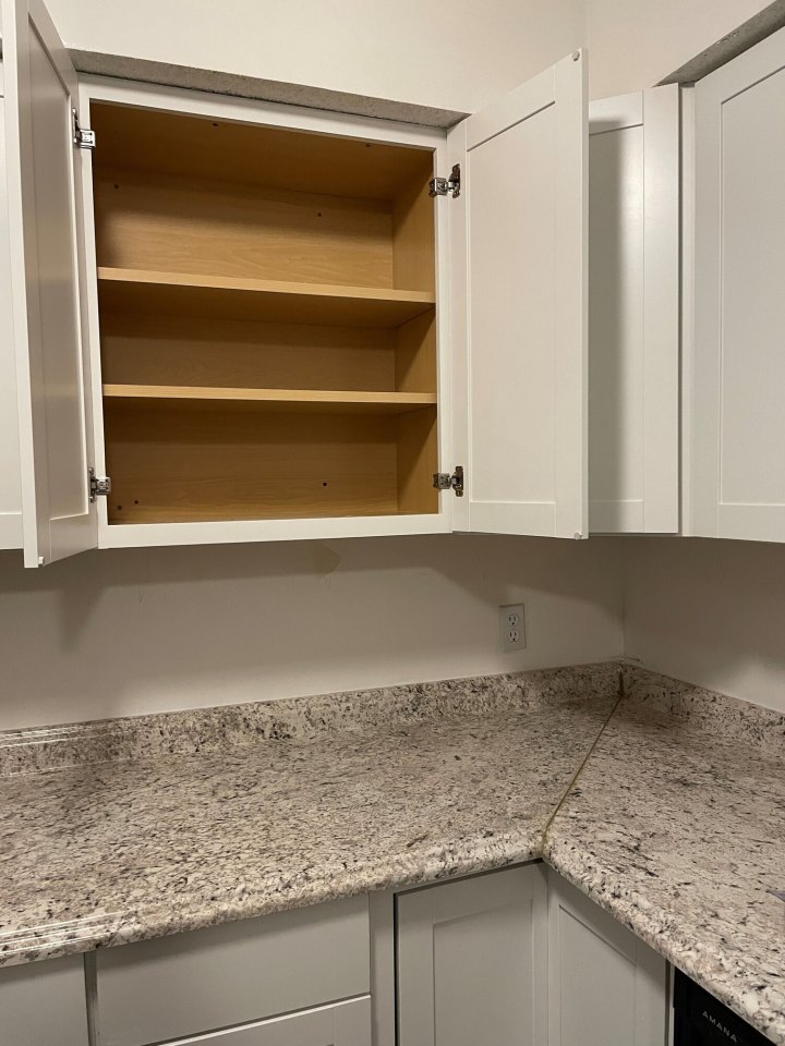 Hillsdale Apartments Image 1