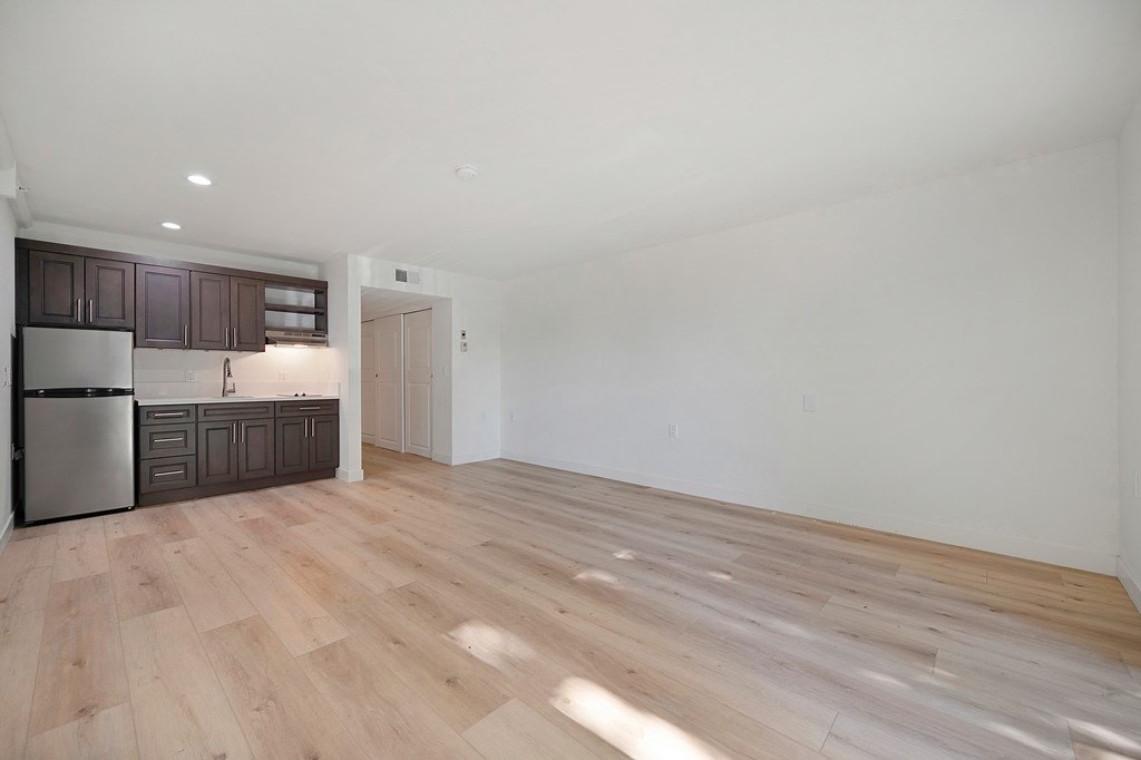 The Crest at Citrus Heights - 55+ Housing Image 10