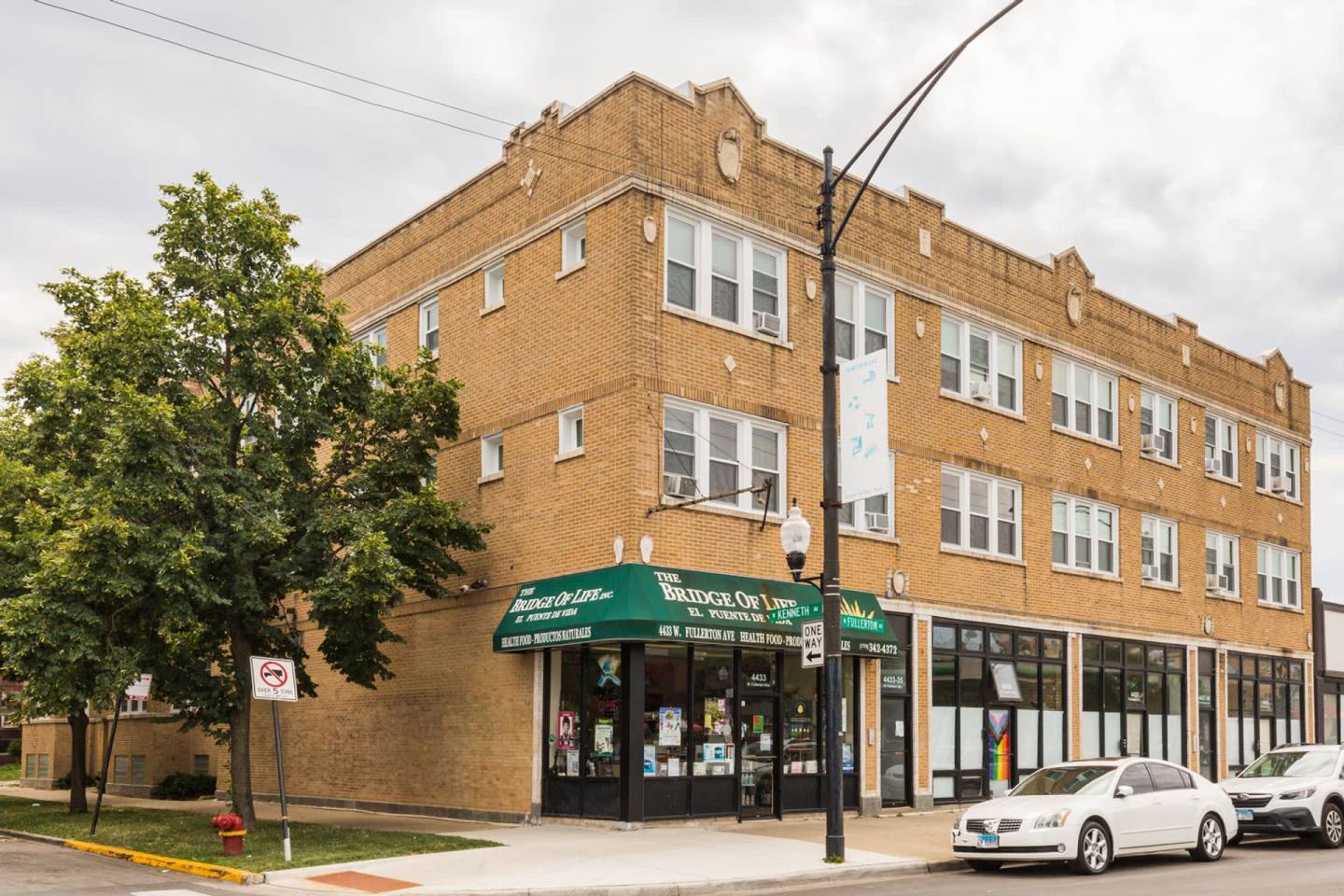 4433 West Fullerton Avenue Image 21