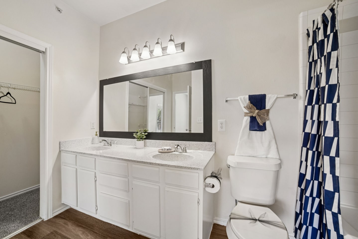 Kensington Park Apartment Homes Image 8