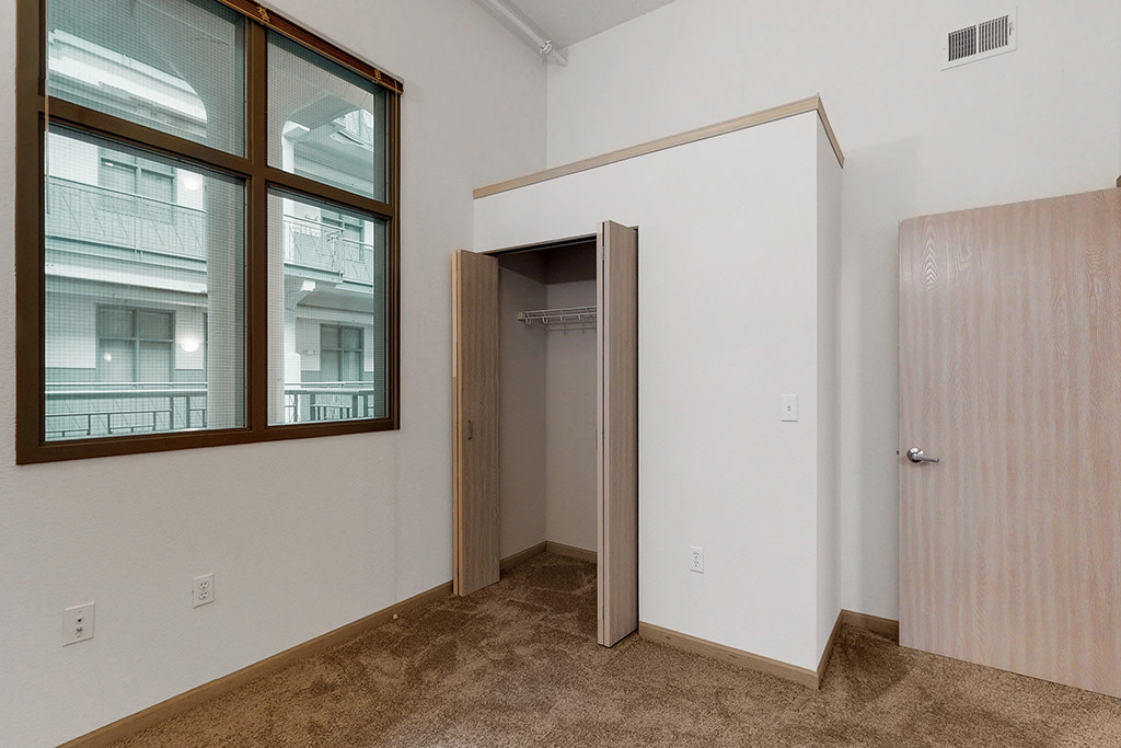 Old Market Lofts Image 38