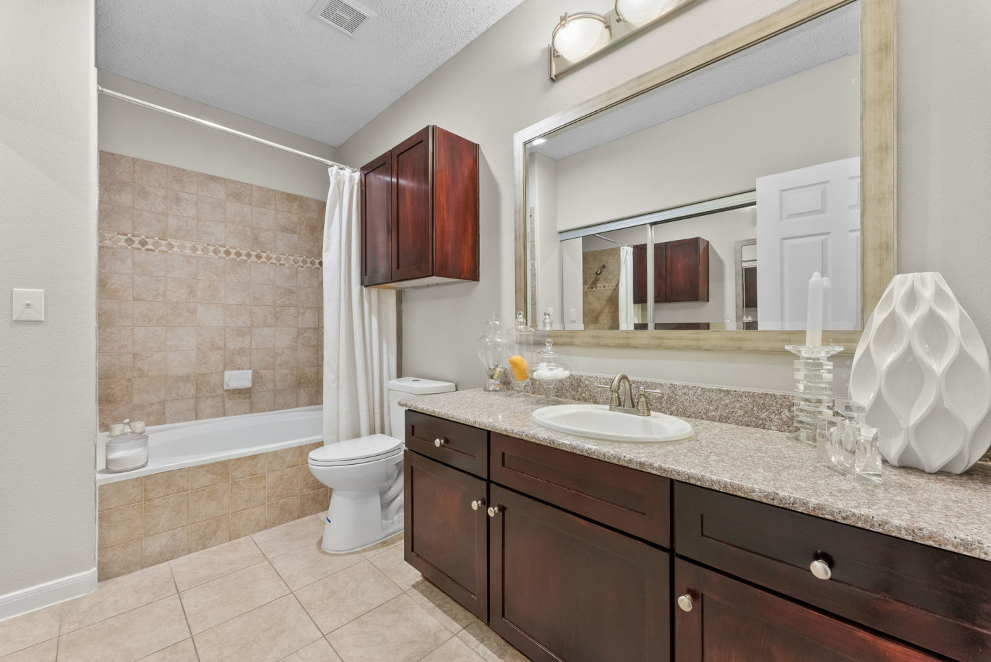 Melia Medical Center Image 16