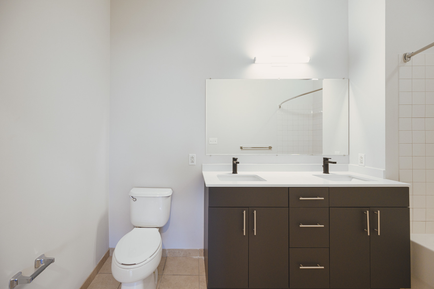 The Residences at Justison Landing Image 4