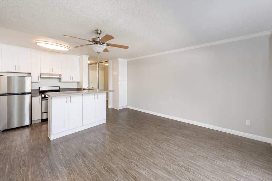 Westside Terrace Image 12