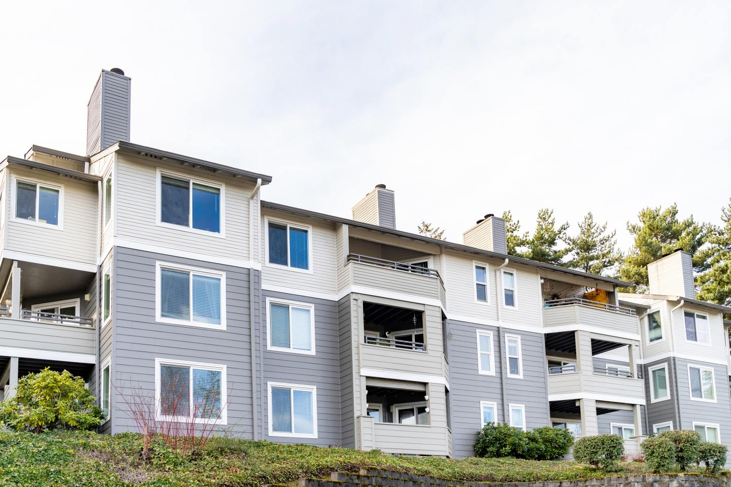 Skyline at Murrayhill Image 7