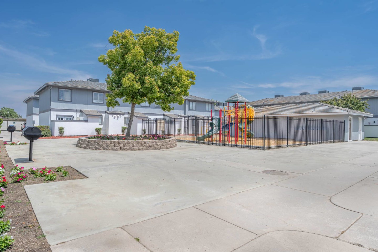 Oak Park Townhomes Image 32