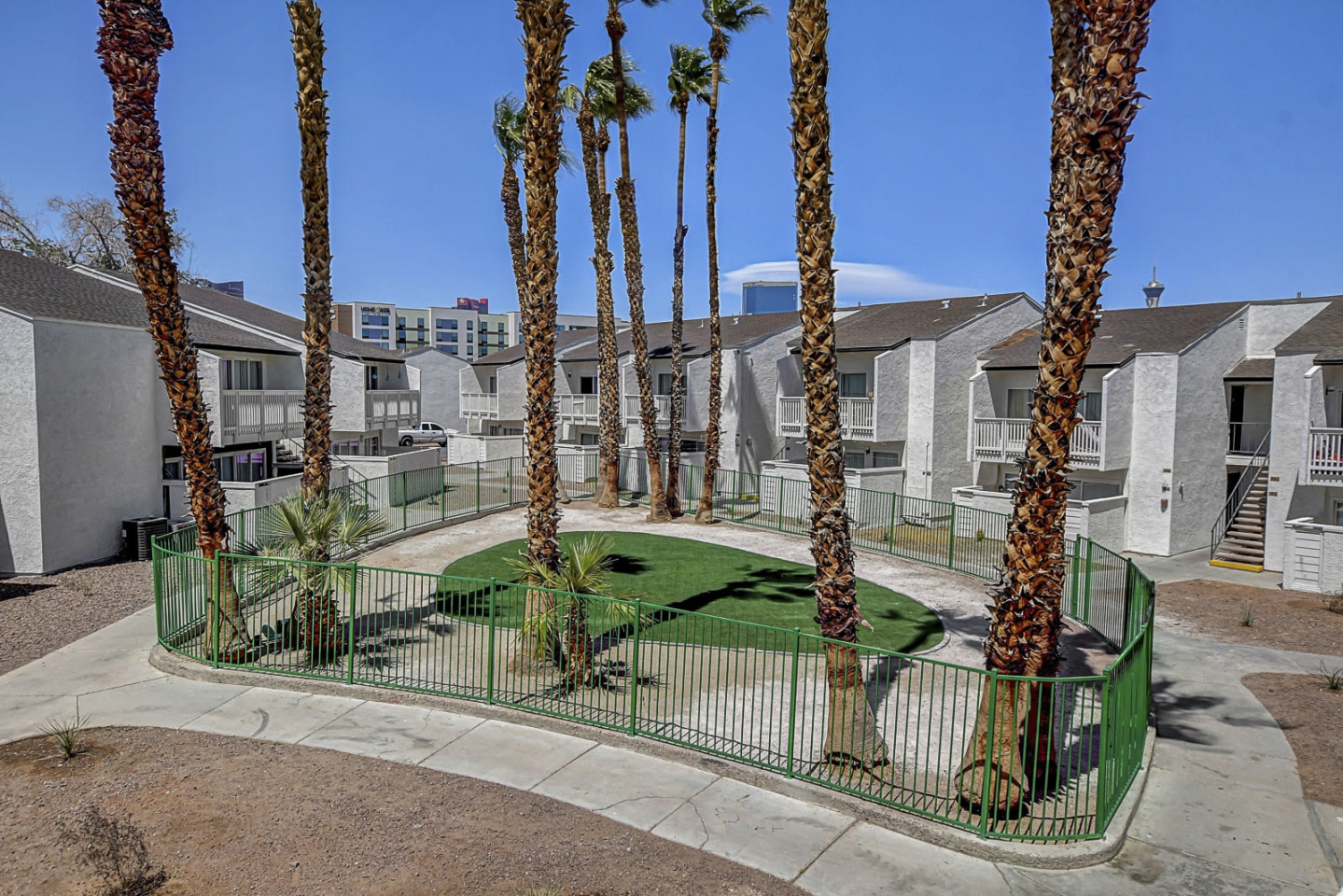 Tides at North Paradise Apartments Image 18