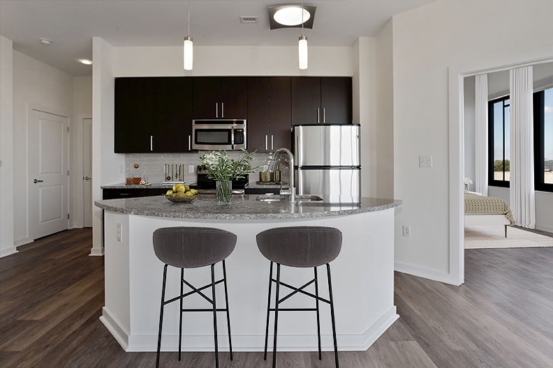 DelRay Tower Image 30