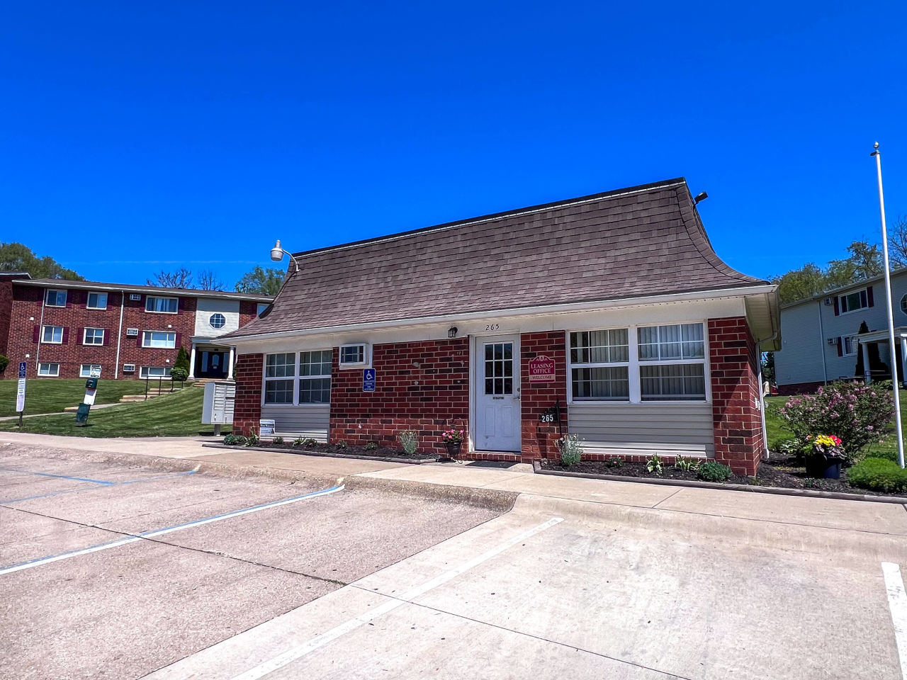 Stoney Creek Apartments Image 31