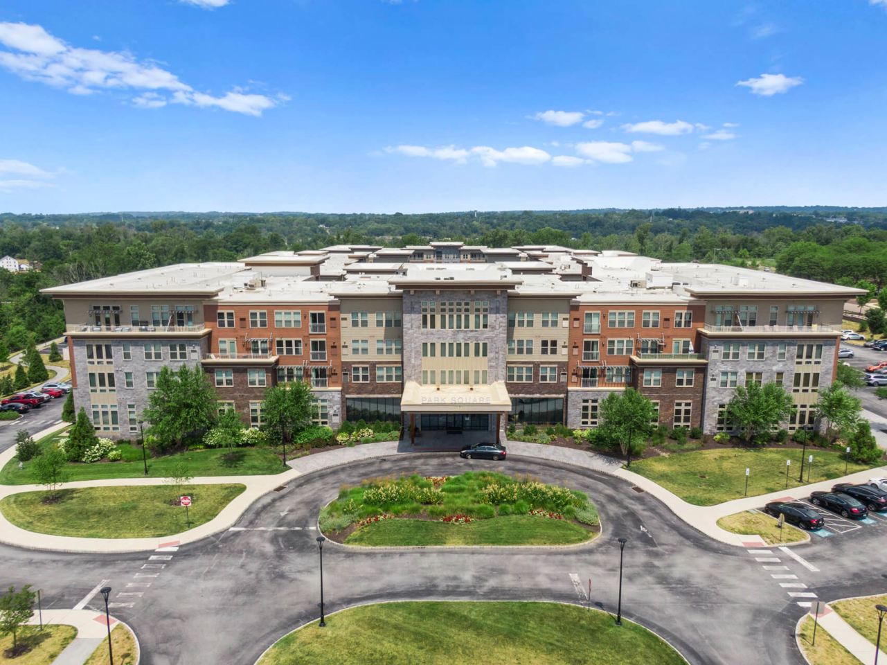 Park Square Image 1