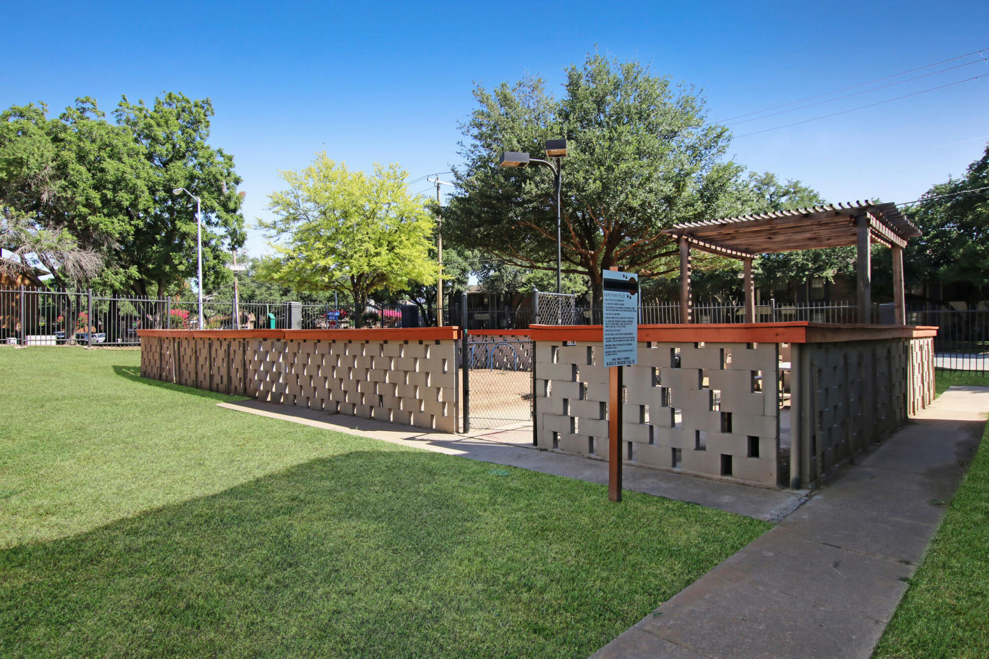 Athena Apartment Homes Image 3