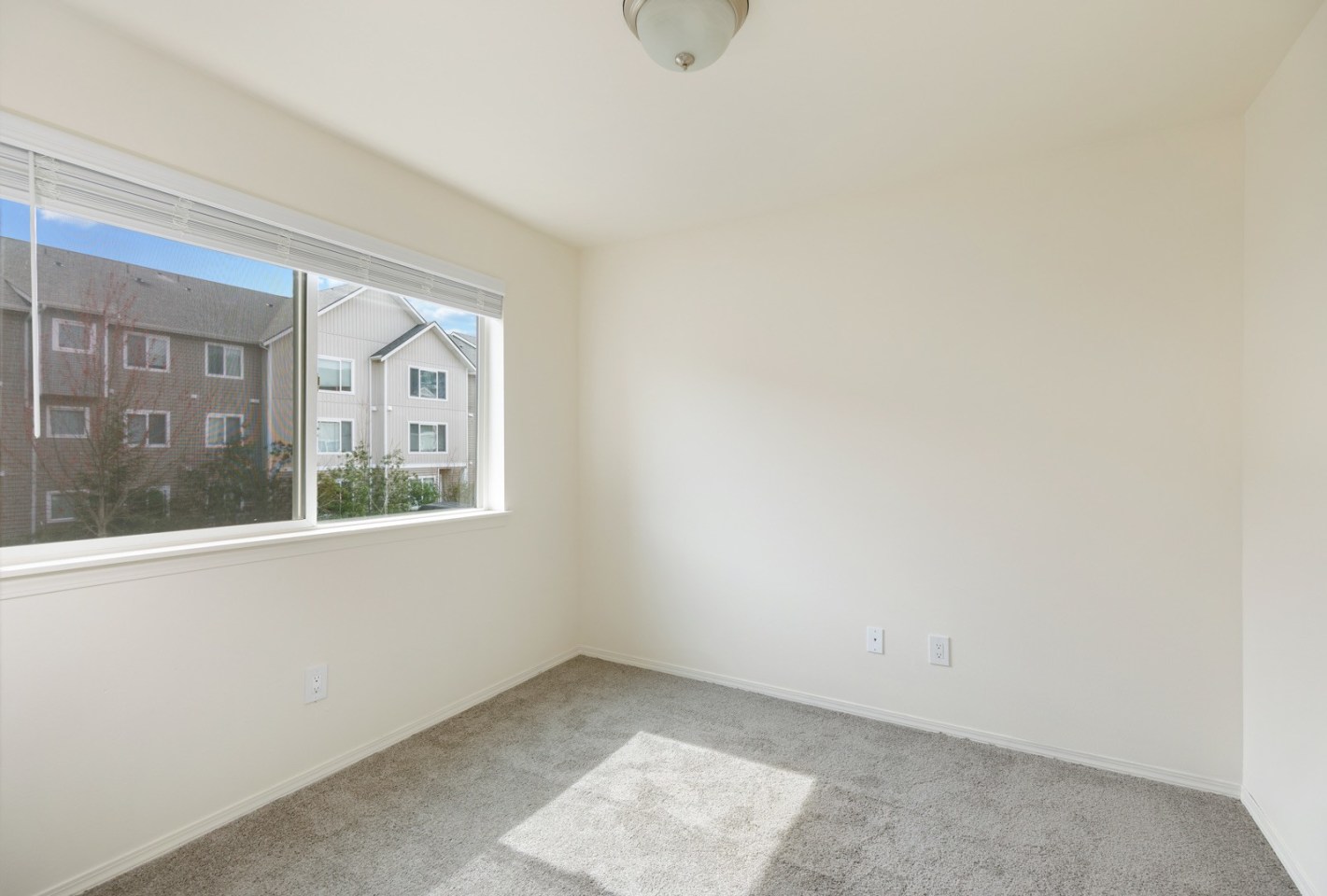 Shorewood Apartments Image 11
