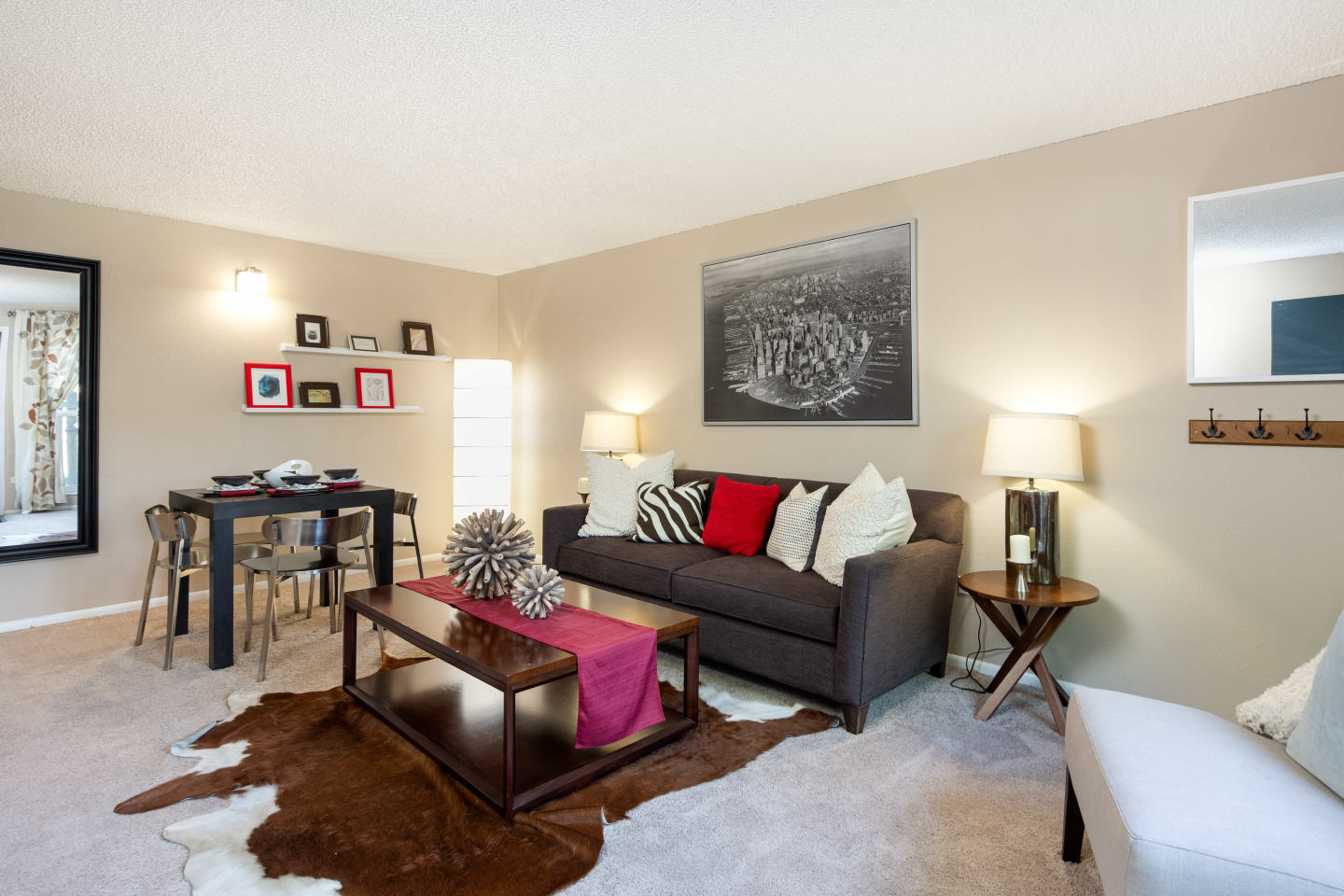 Webster Lake Apartments Image 3