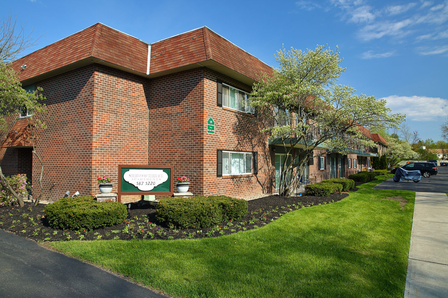 Sherwood Terrace Image 1