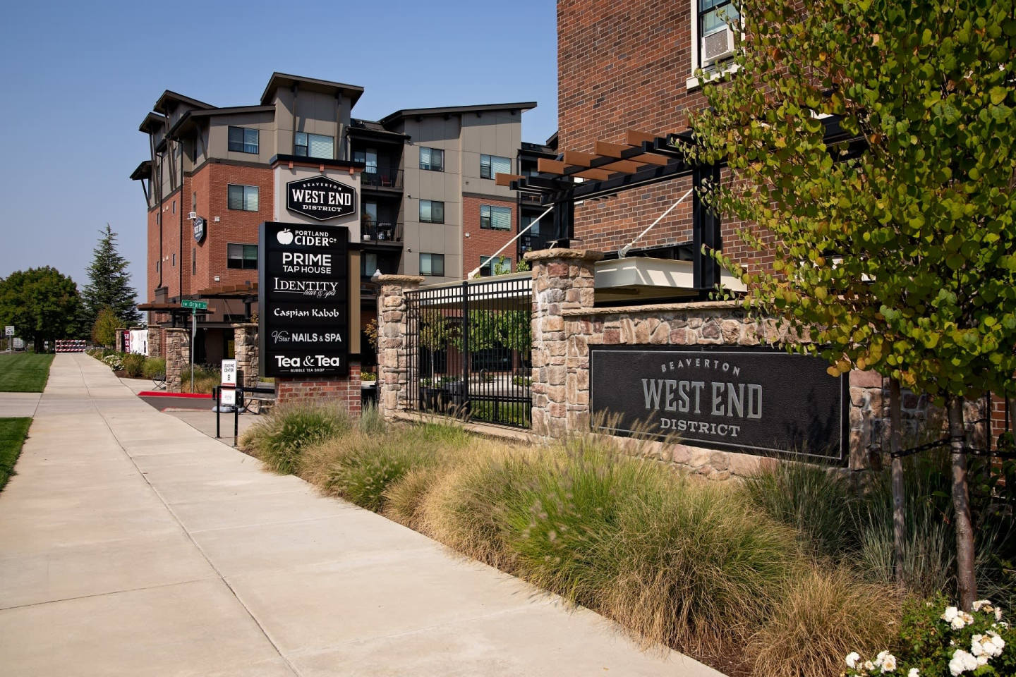 West End District Image 48