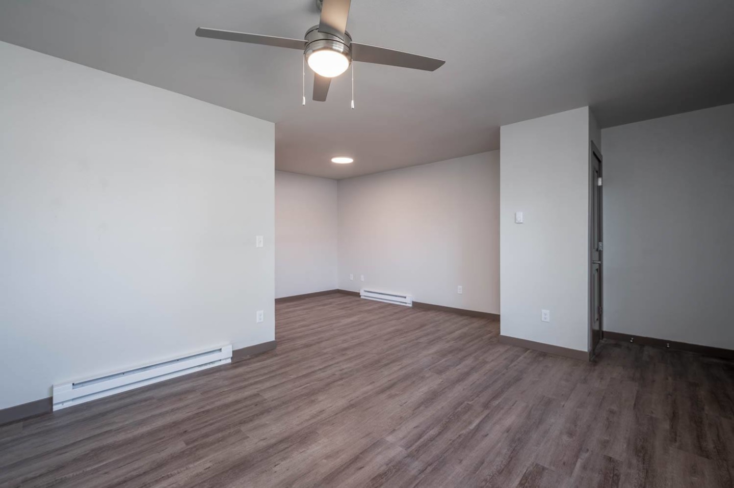 Spruce Park Apartments Image 9