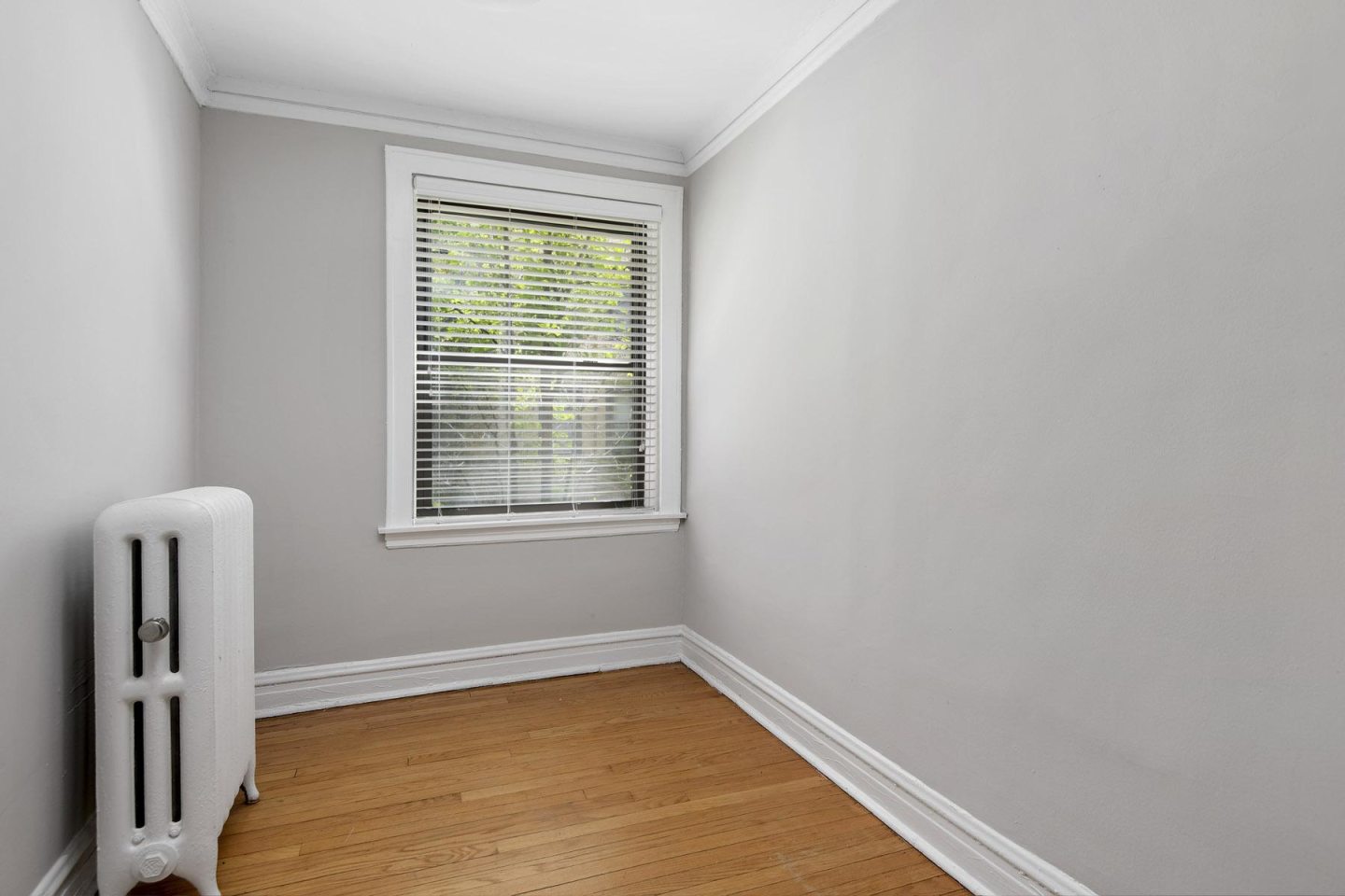 Reside at 849 Image 4