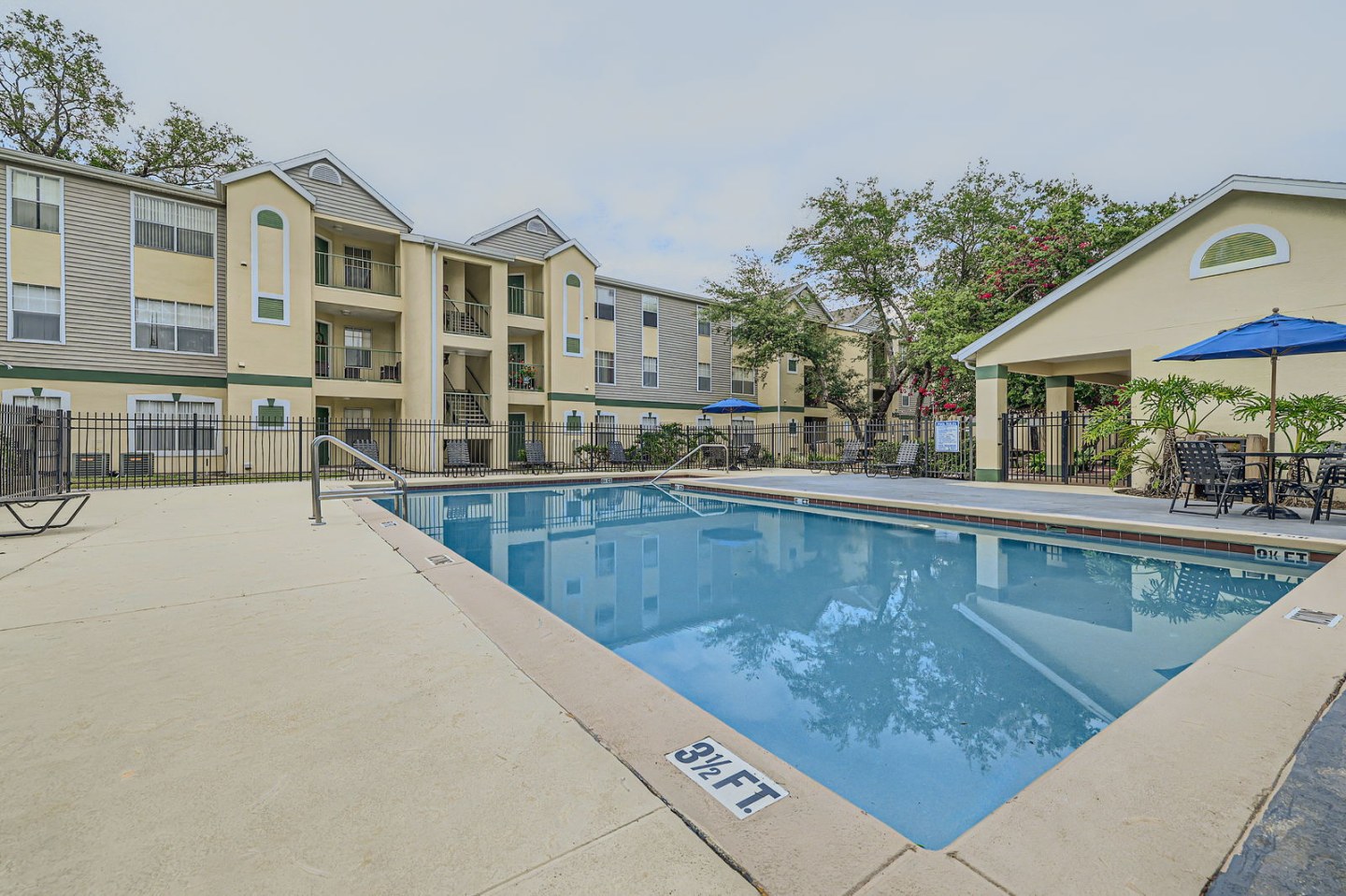 Affordable Housing - Golden Oaks Image 10