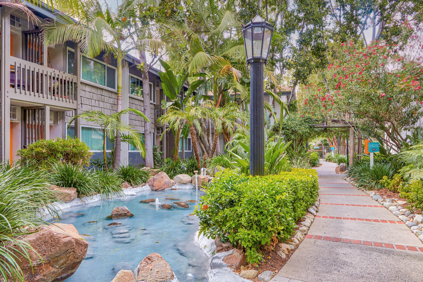Rancho Los Feliz Image 6