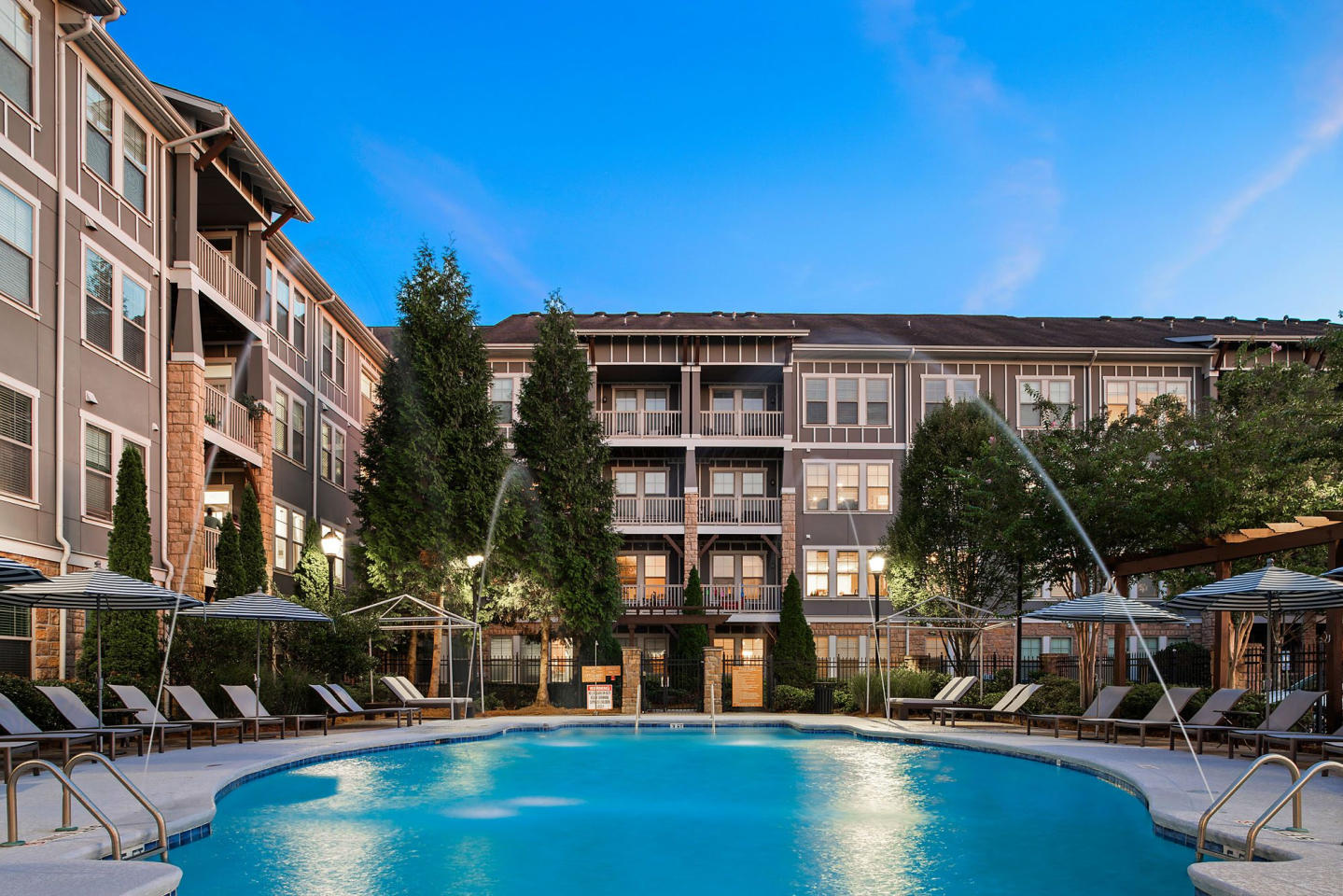 The Regency at Johns Creek Walk Image 9