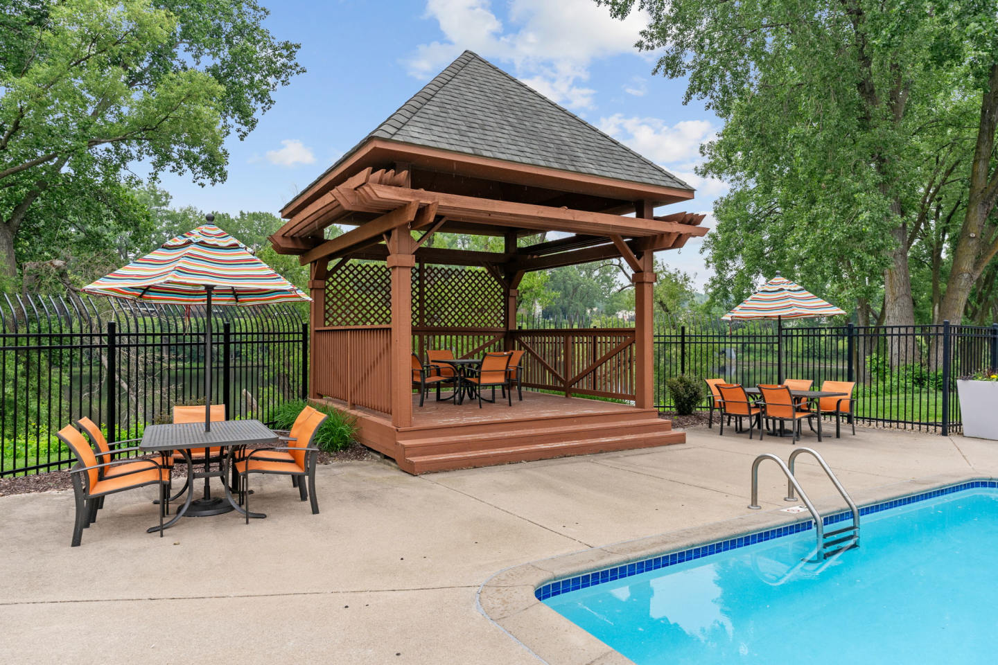 Willow Pond Image 19