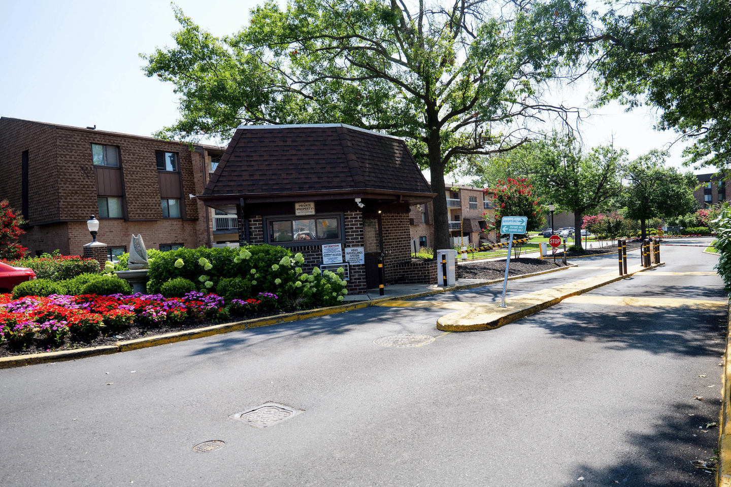 Delaire Landing Image 55