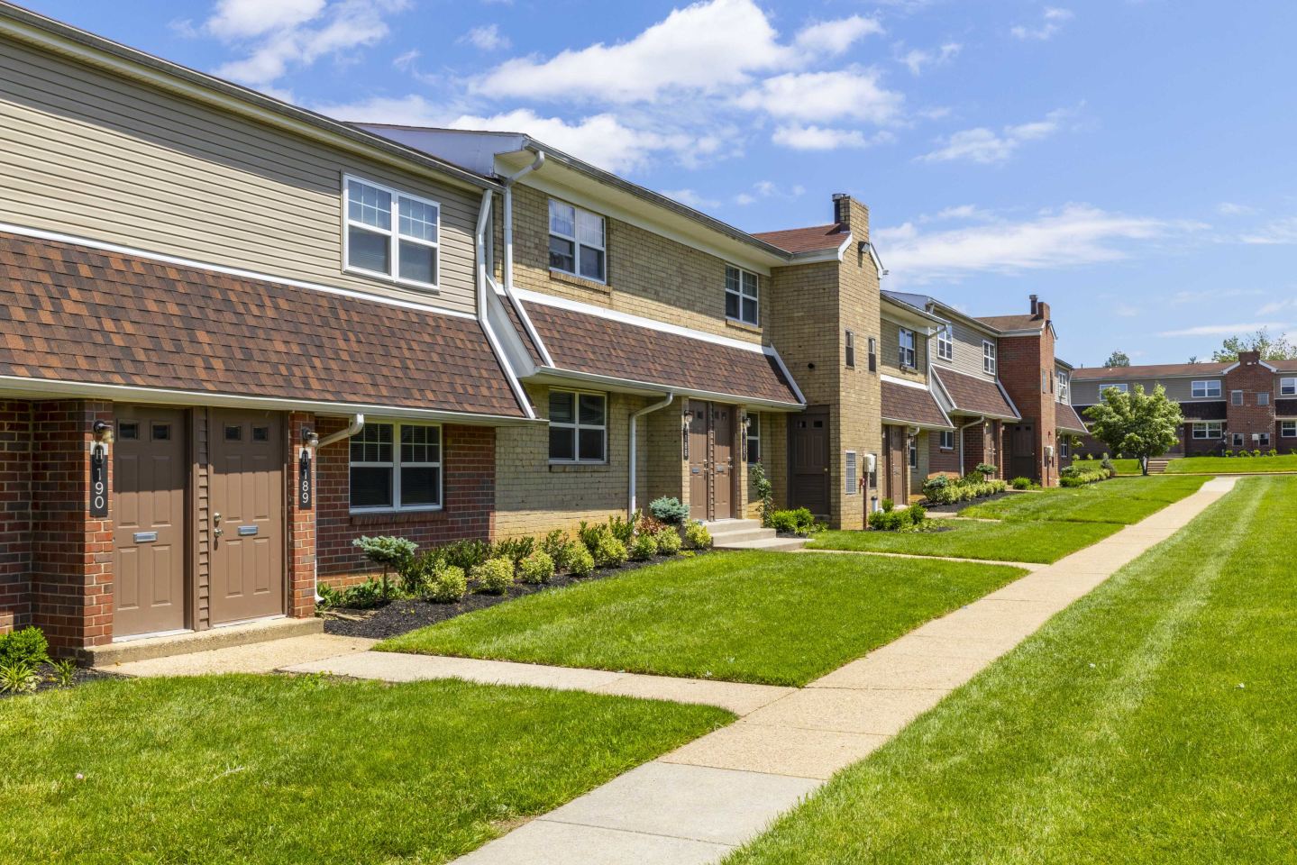 Lakeview Terrace Image 13