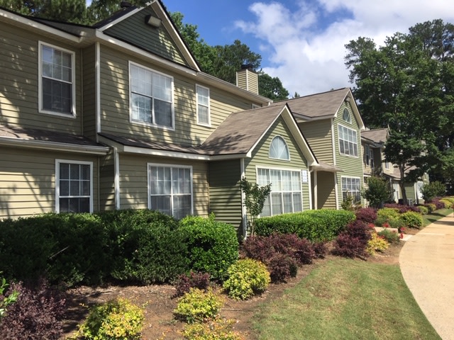 Twin Springs Apartment Homes Image 11