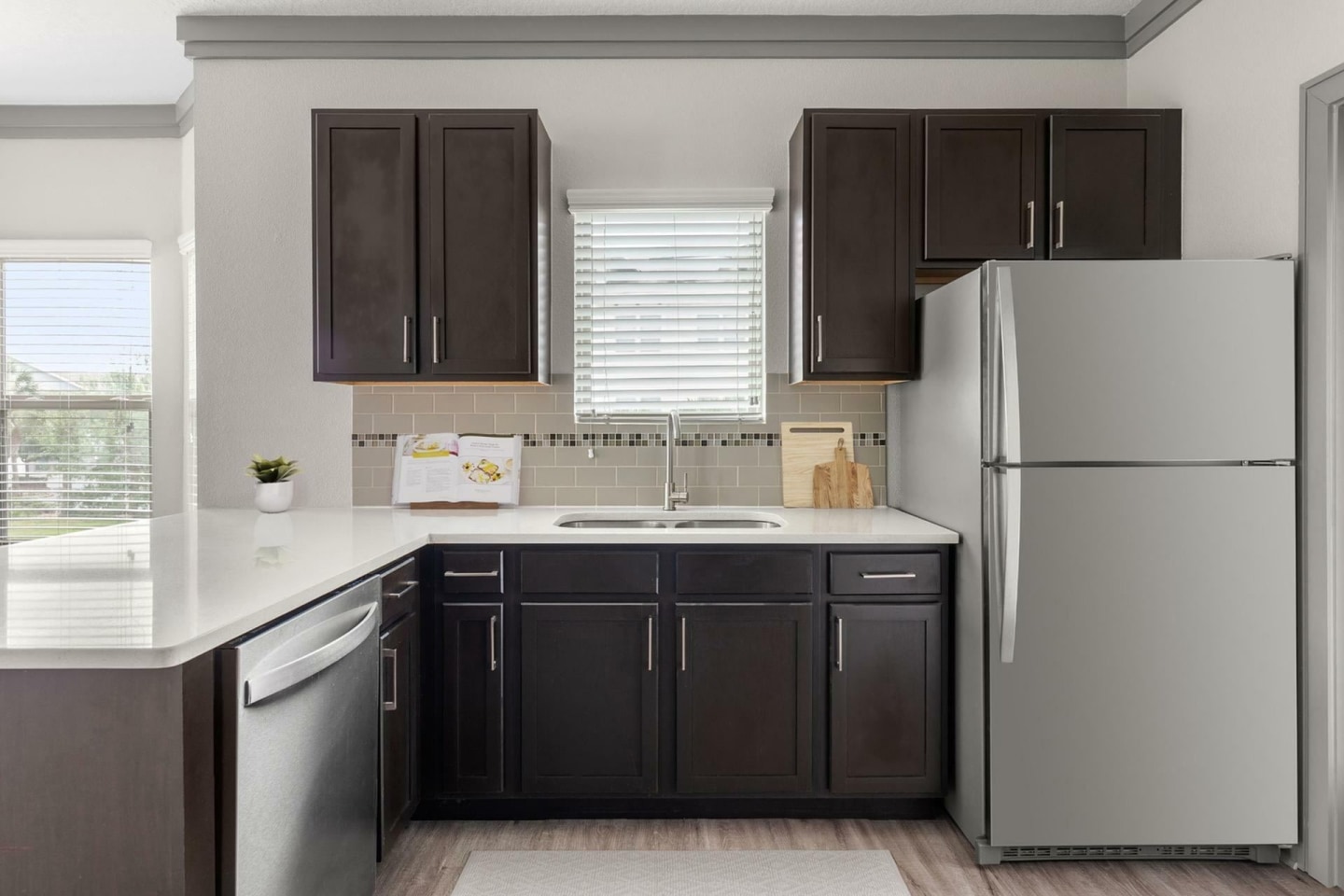Luxe Lakewood Ranch Image 12