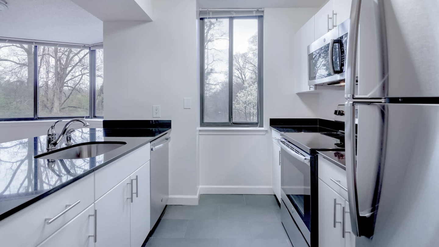 2501 Porter Image 15