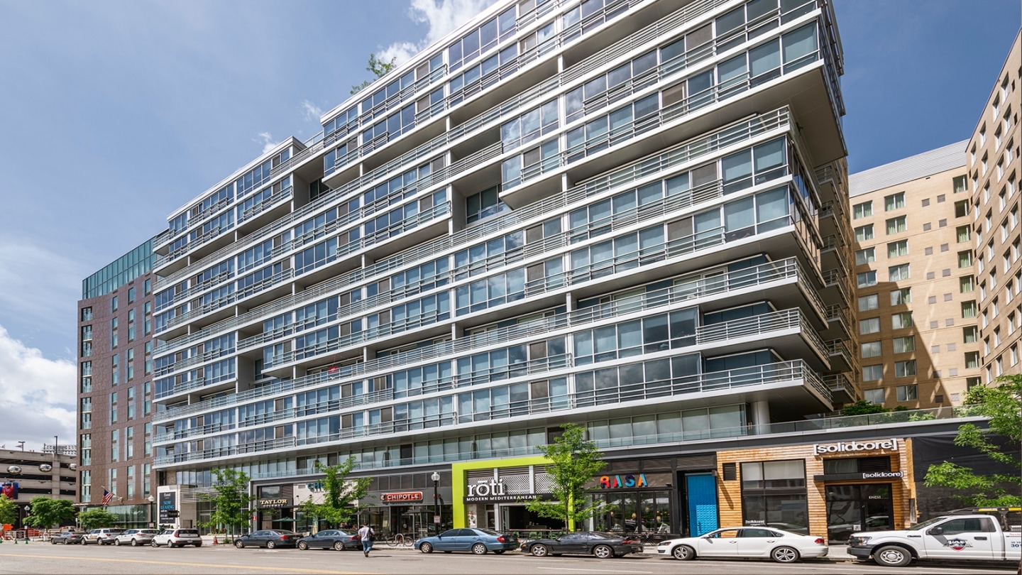 F1RST Residences Image 10