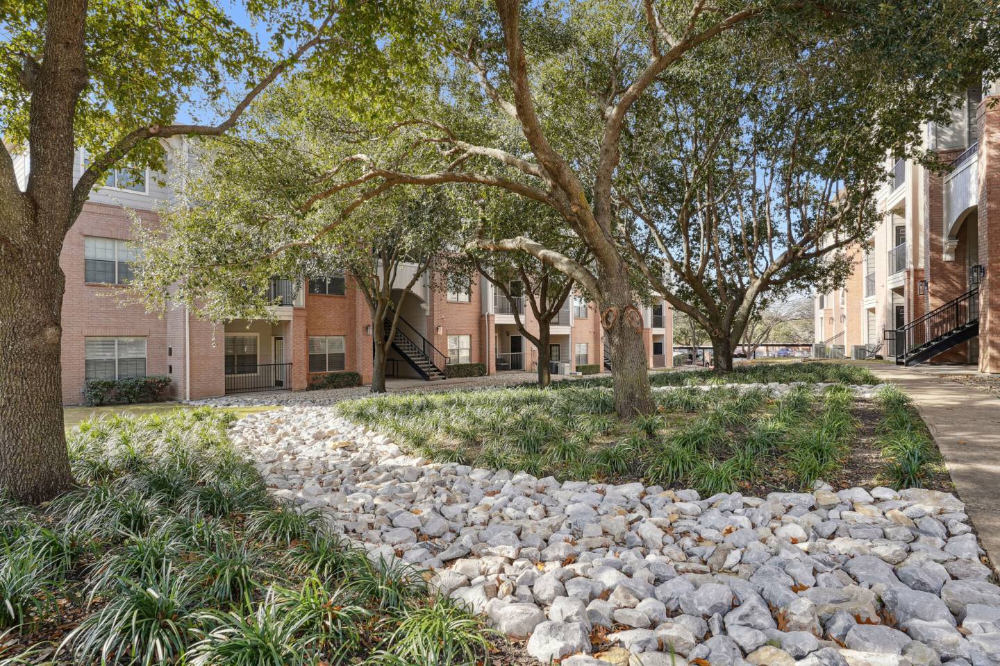 Mission Eagle Pointe Image 33