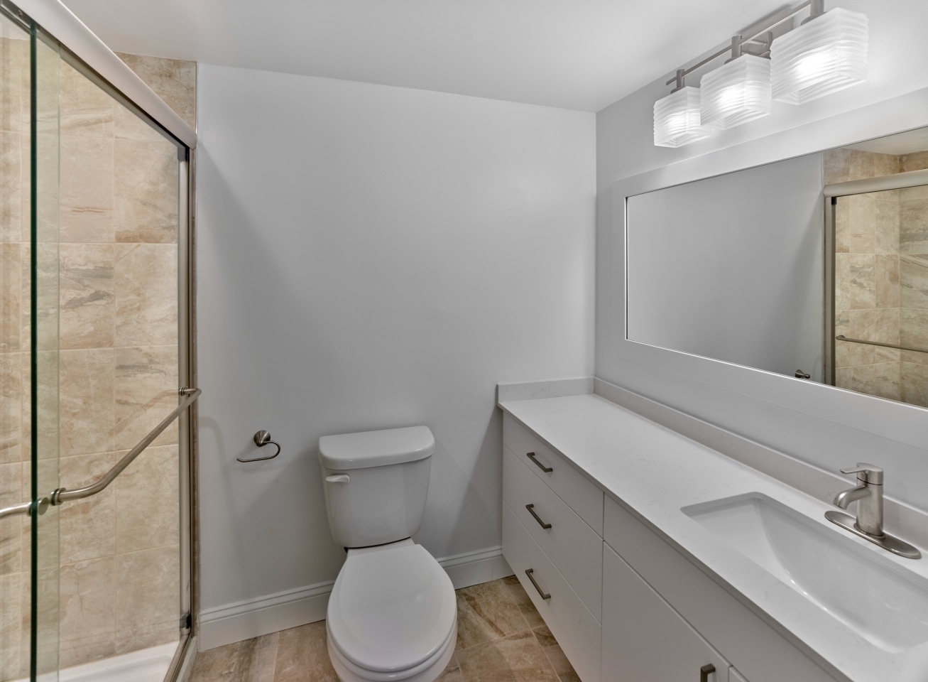 Delmont Apartments Image 9