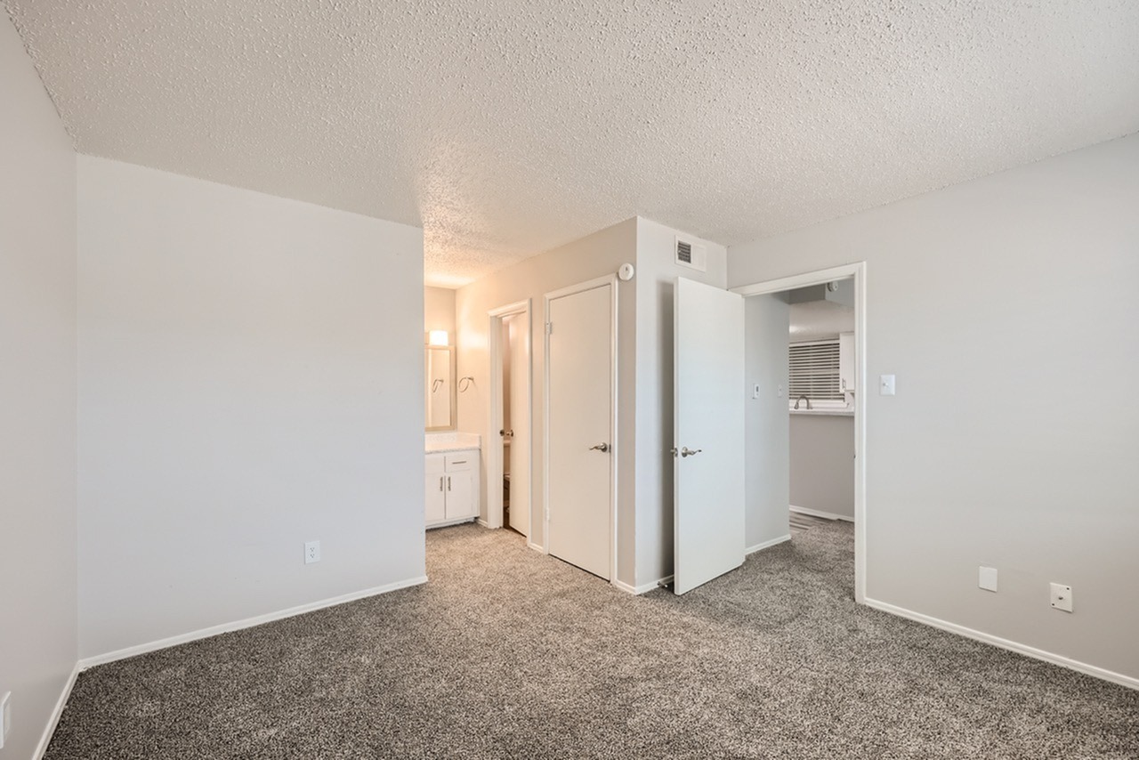 Hunters Glen Image 61