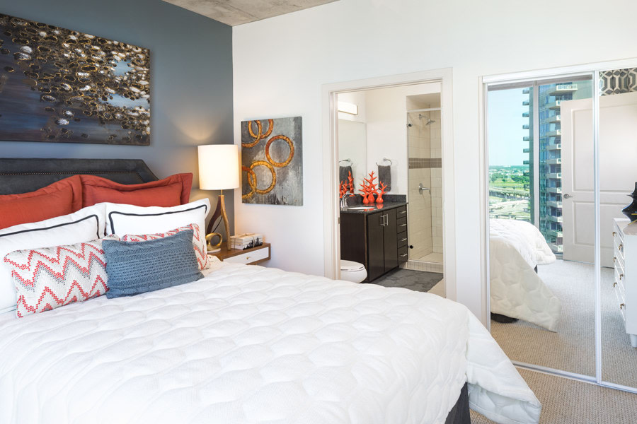 SkyHouse Dallas Image 3