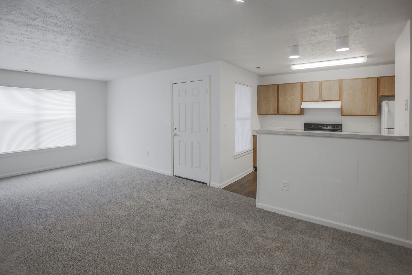 Waterfront Pointe Image 3