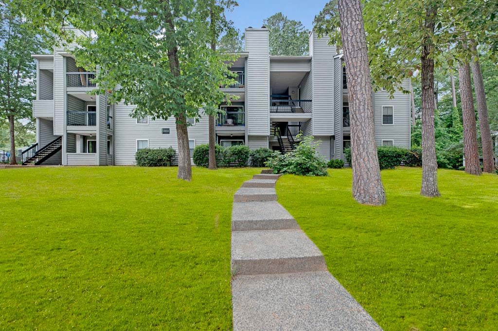 Emerald Place Image 20