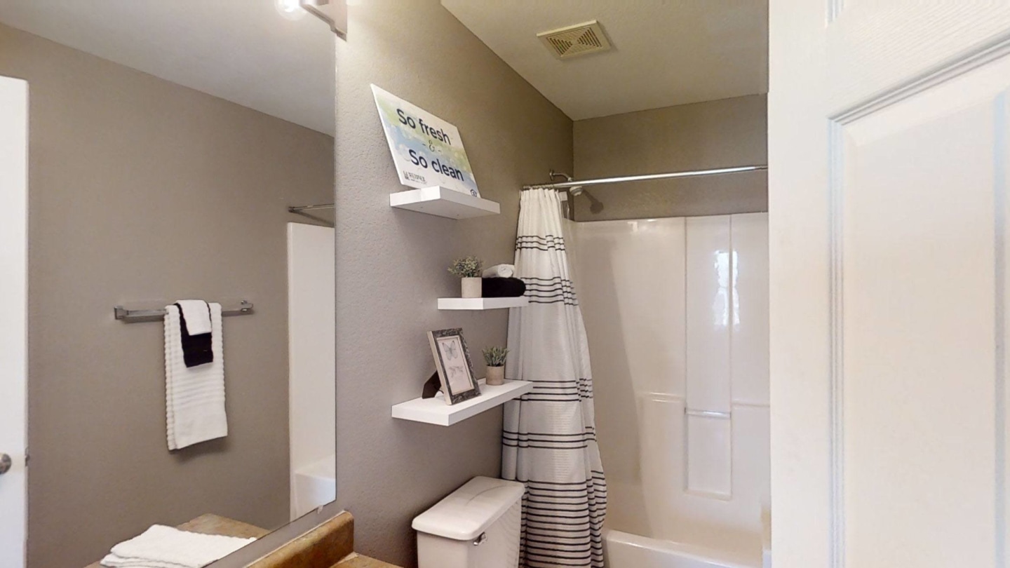 Harbin Pointe Apartment Homes Image 18
