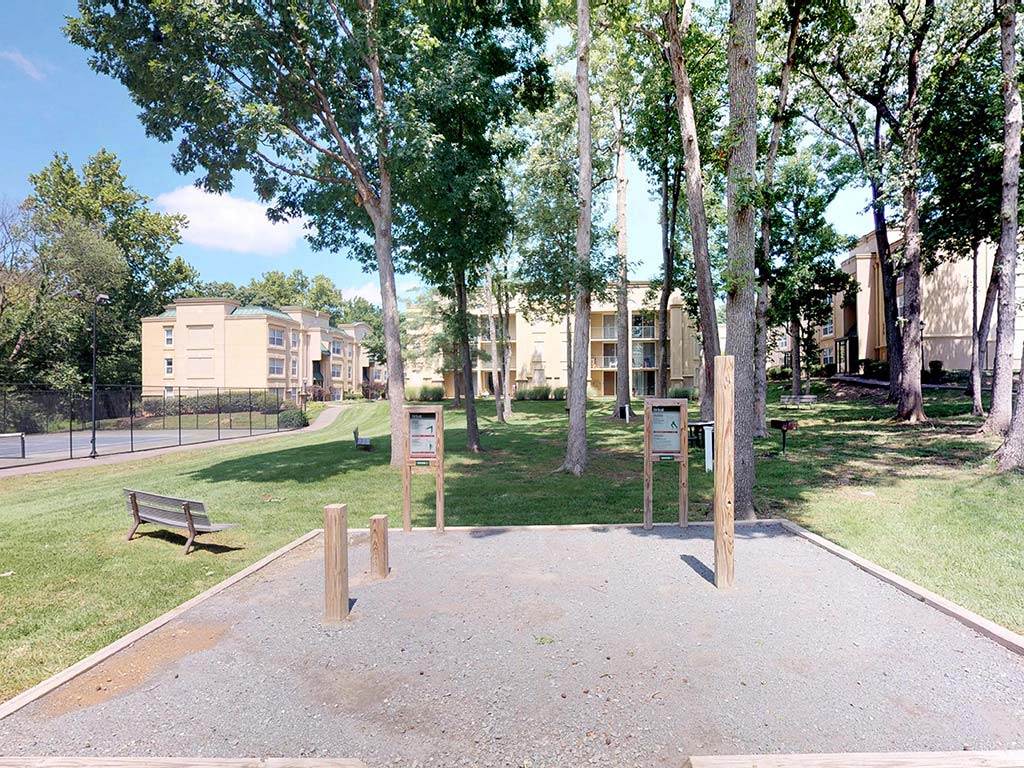 Stuart Woods Apartments Image 9