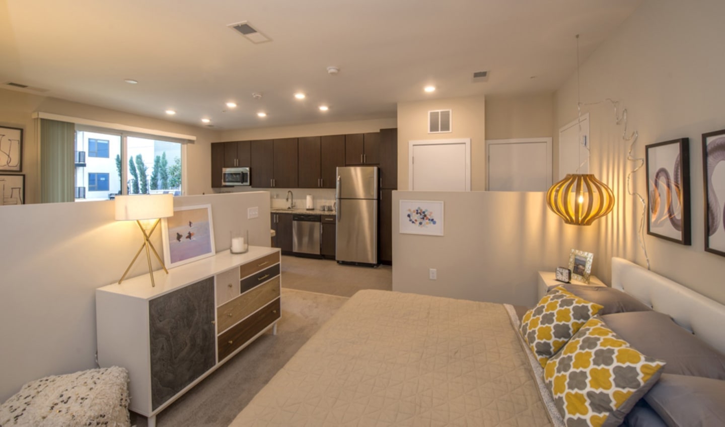 Encore 4505 at Town Center Apartments Image 4