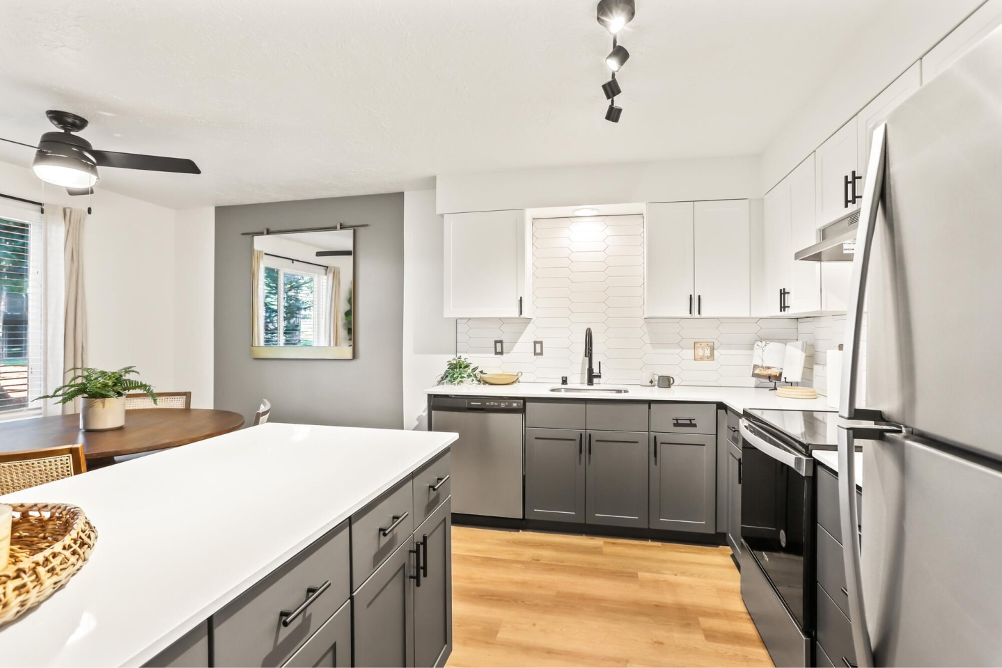 Silver Oak Apartments Image 10