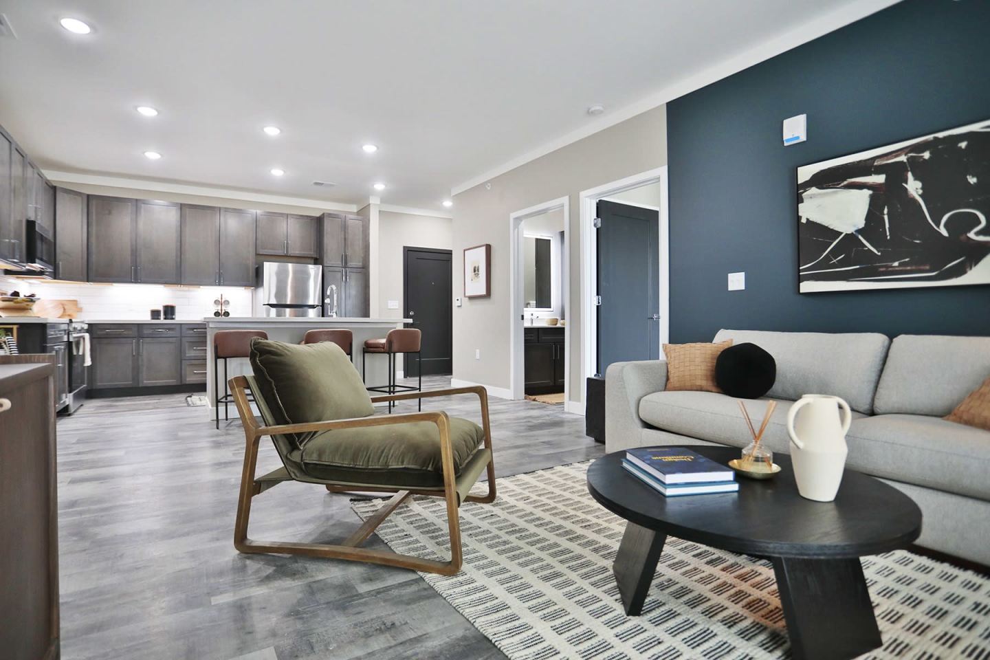 Altair Apartments Image 8