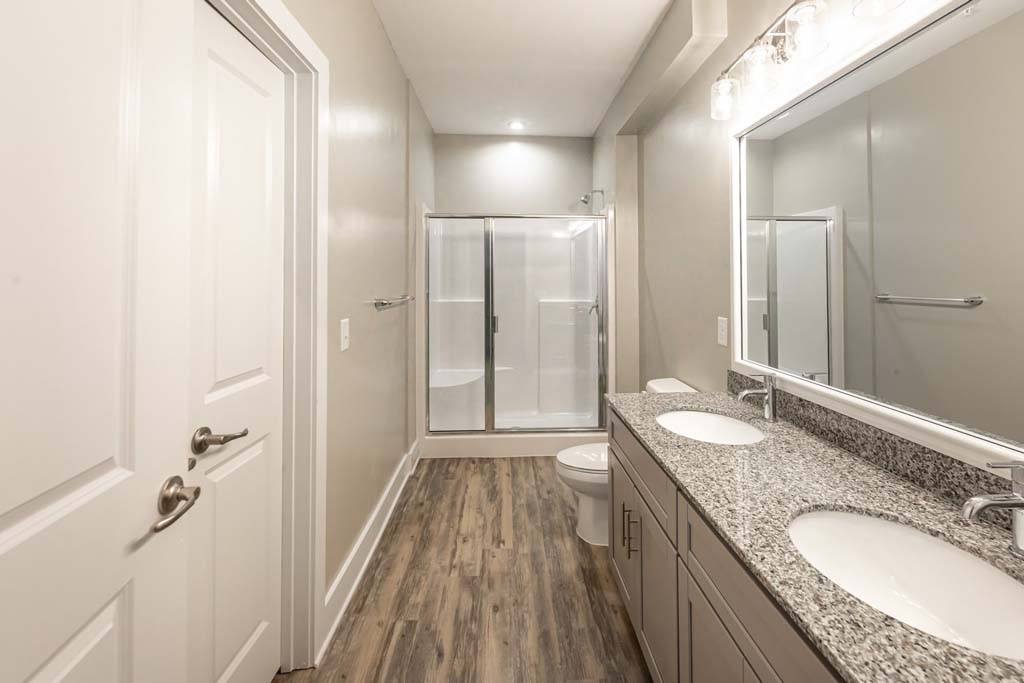 Affordable Housing - Luxury Apartments at Foxwood Image 126