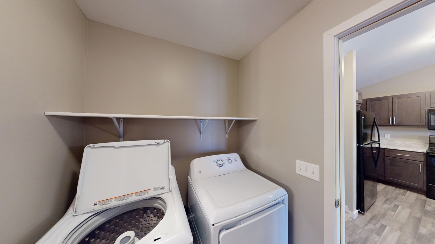 Hillcrest Heights Image 36
