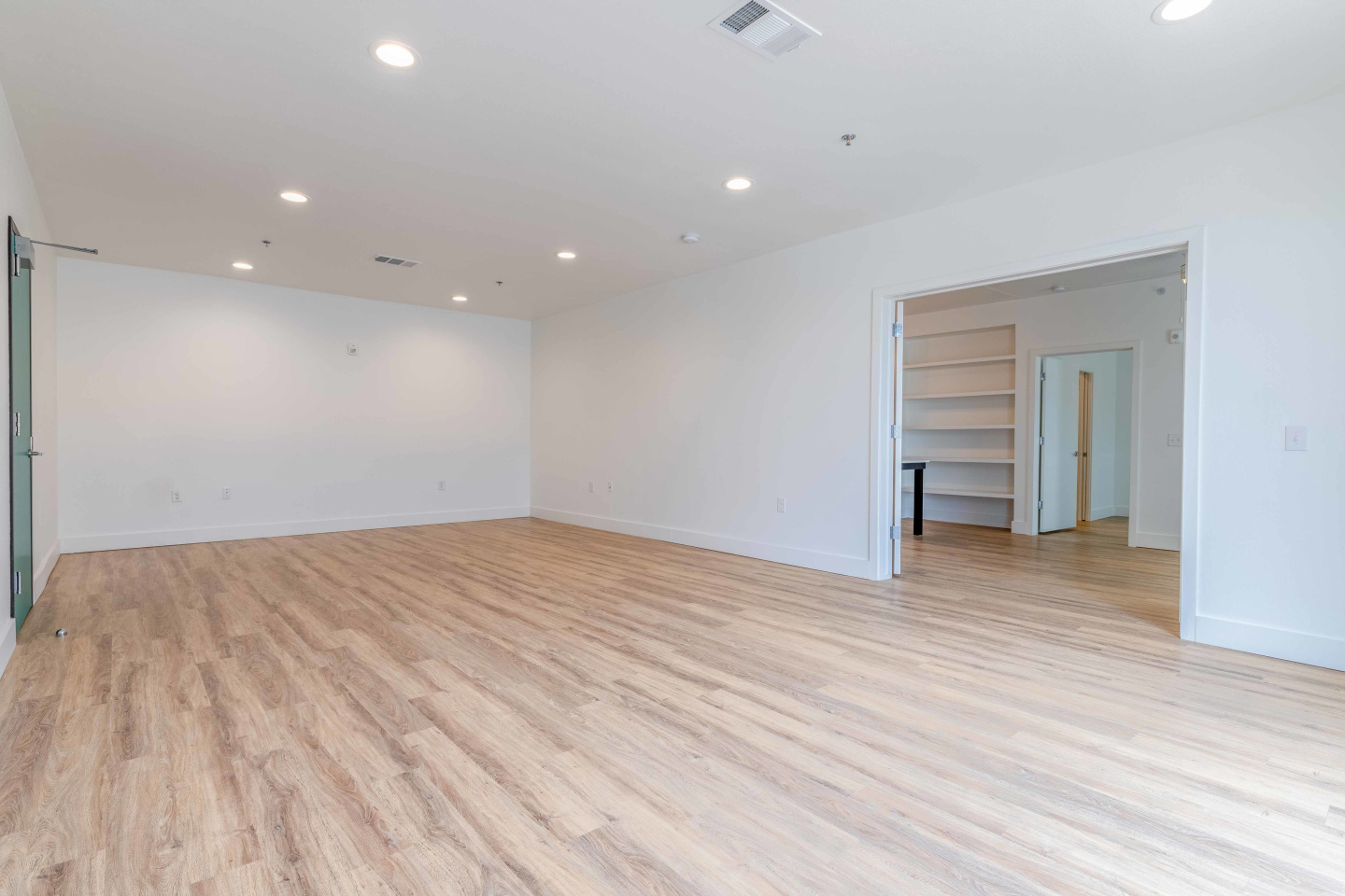 Muse Apartments Image 17