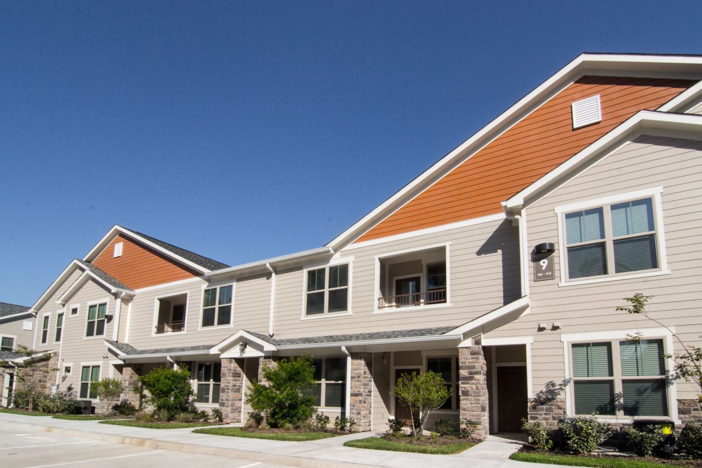 The Pointe at West Lake Image 22
