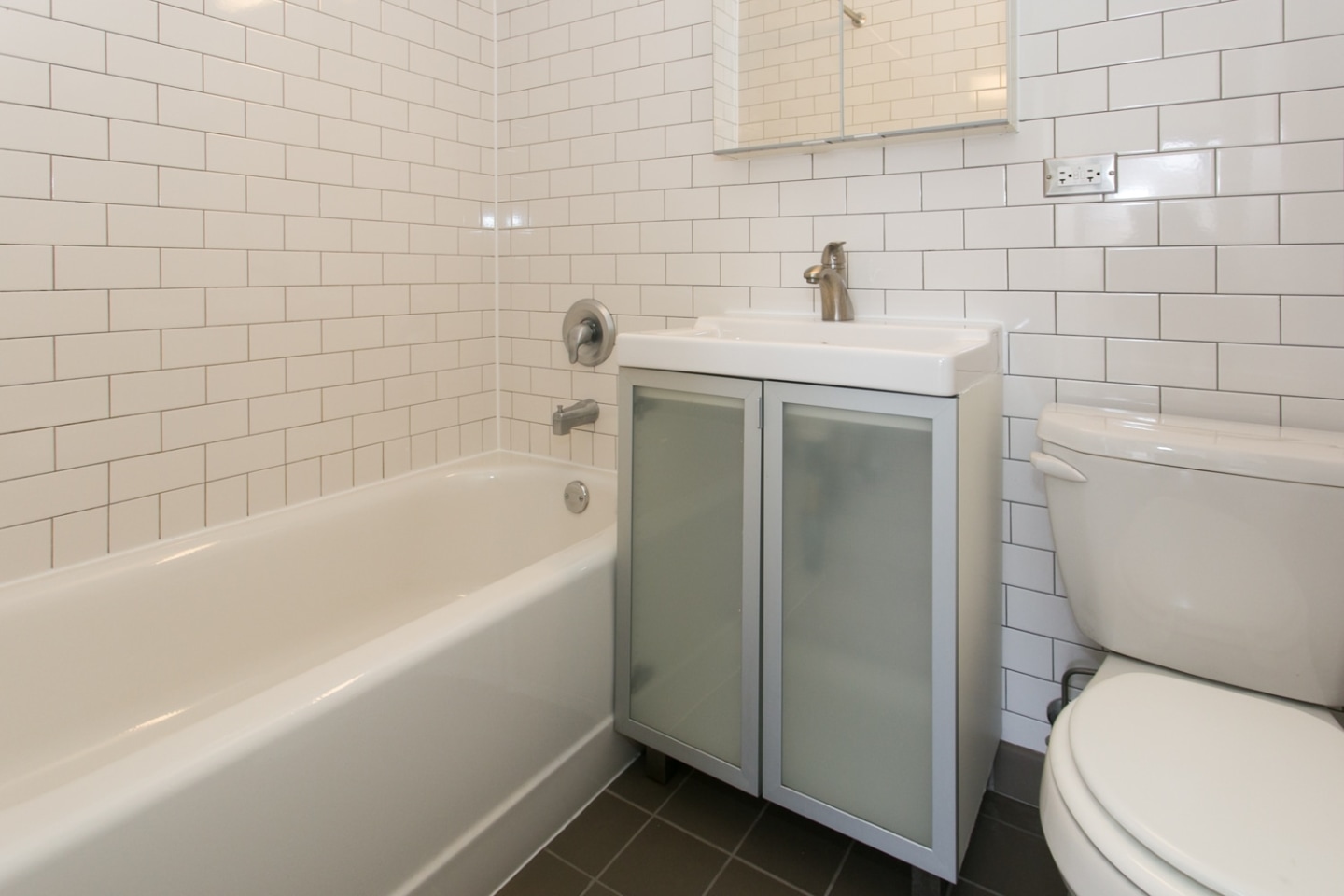 Algonquin Apartments Image 31