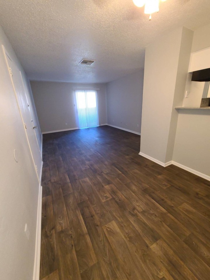 West Wind Apartments Image 15