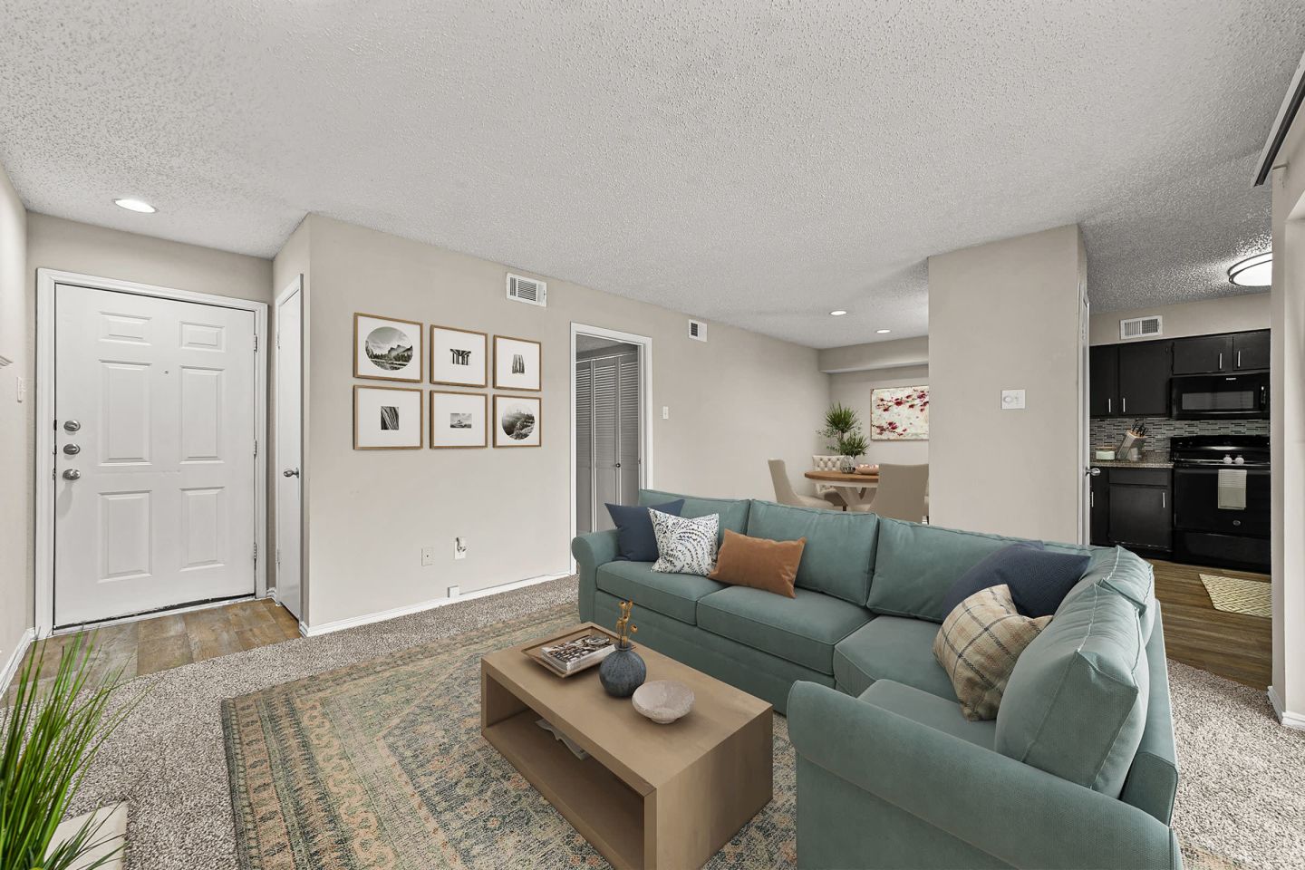 Legacy Apartments Image 11